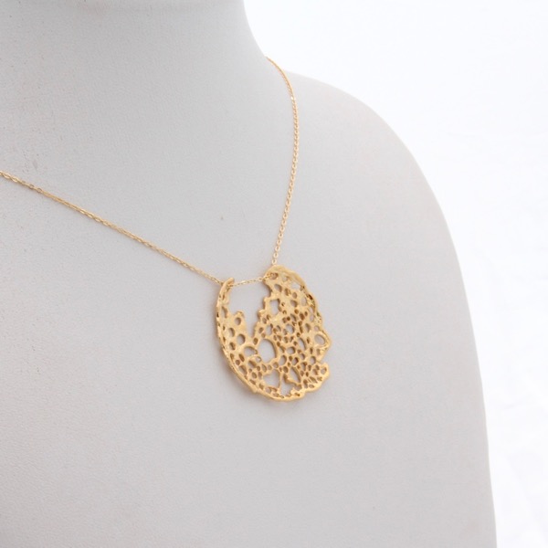 Sea Lace Pendant - Gold