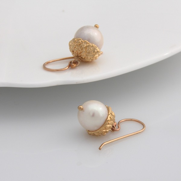 Acorn Earrings - Gold