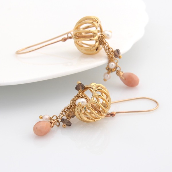 Gold Jellyfish Earrings - Peach