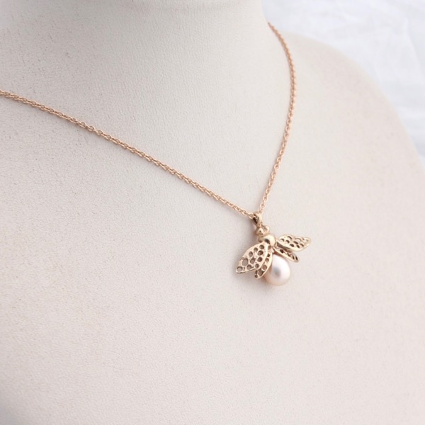 Native Bee Necklace - 9ct Gold