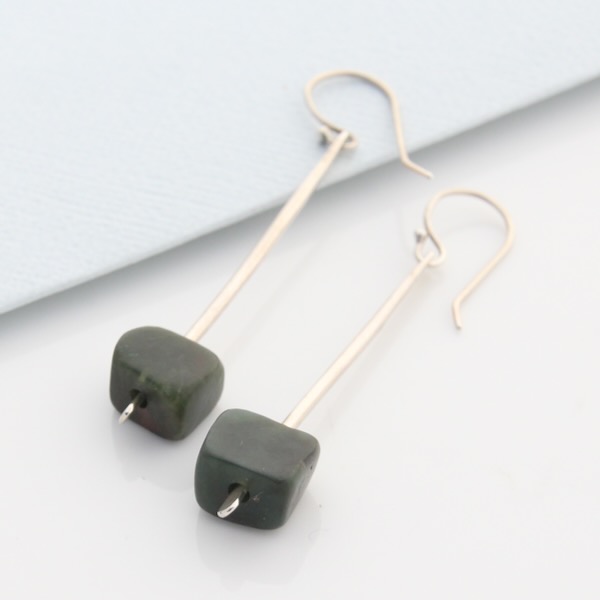 Pounamu Drop Earring - Sterling Silver