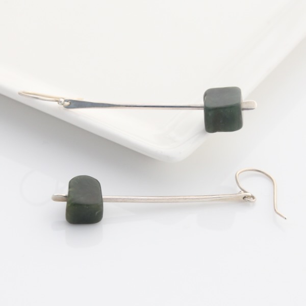 Pounamu Drop Earring - Sterling Silver