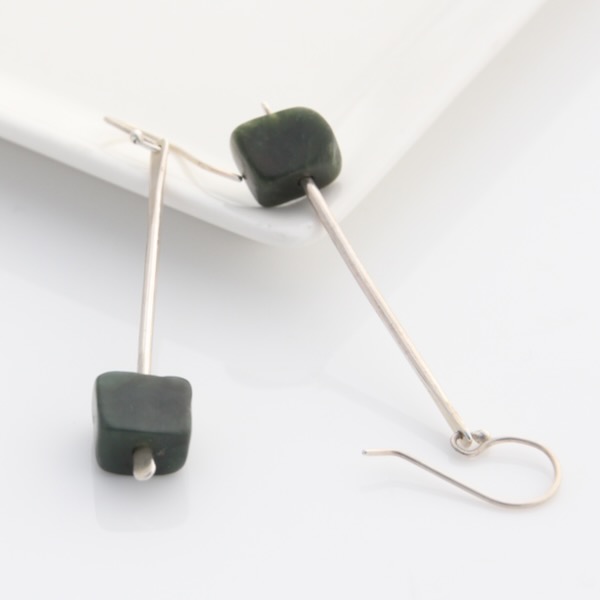 Pounamu Drop Earring - Sterling Silver