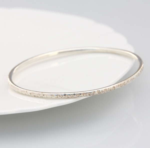 Harmony Textured Bangle - Silver