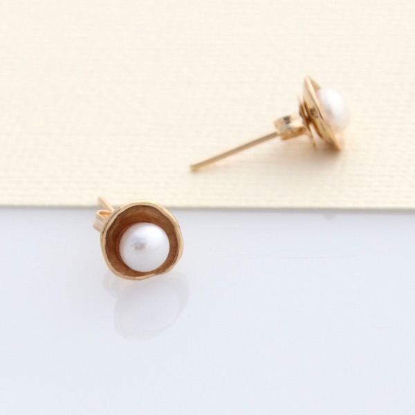 Seed Studs - 9ct Gold