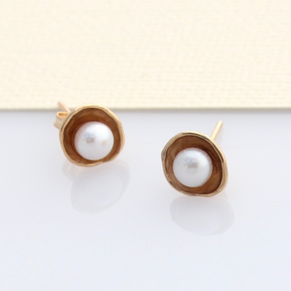 Seed Studs - 9ct Gold