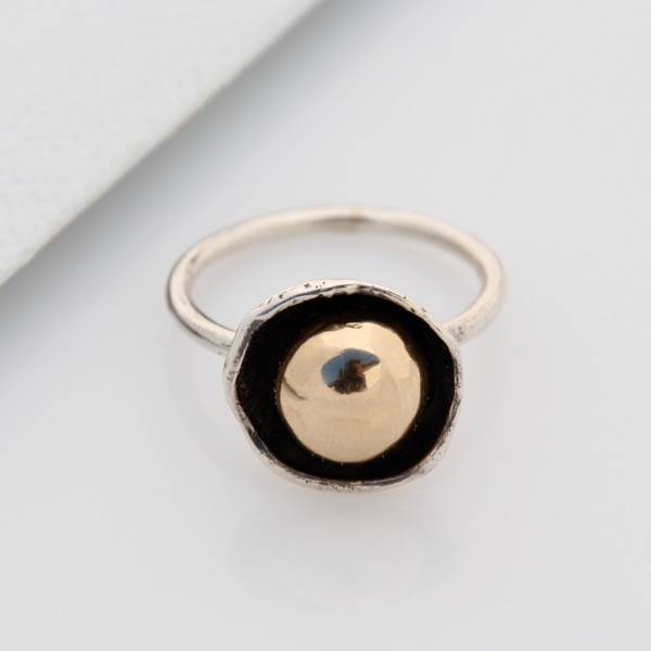 Gold Pebble Cap Ring