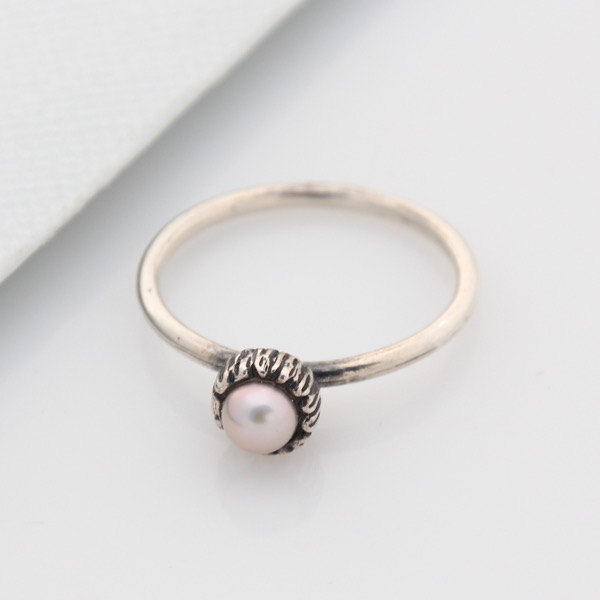 Small Textured Cap Ring - Pink
