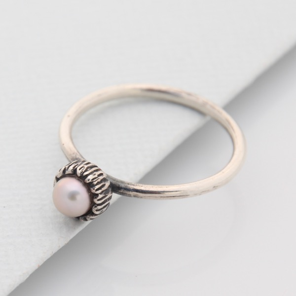 Small Textured Cap Ring - Pink