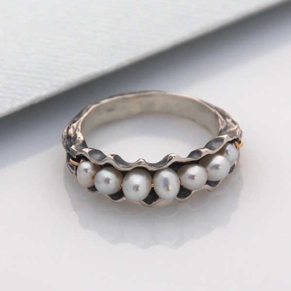 Pearl Scallop Ring