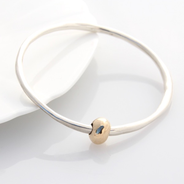 Riverstone Bangle with Smooth 9ct Gold Pebble Bead